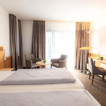 Parkhotel 뉨브레히트 외부 사진