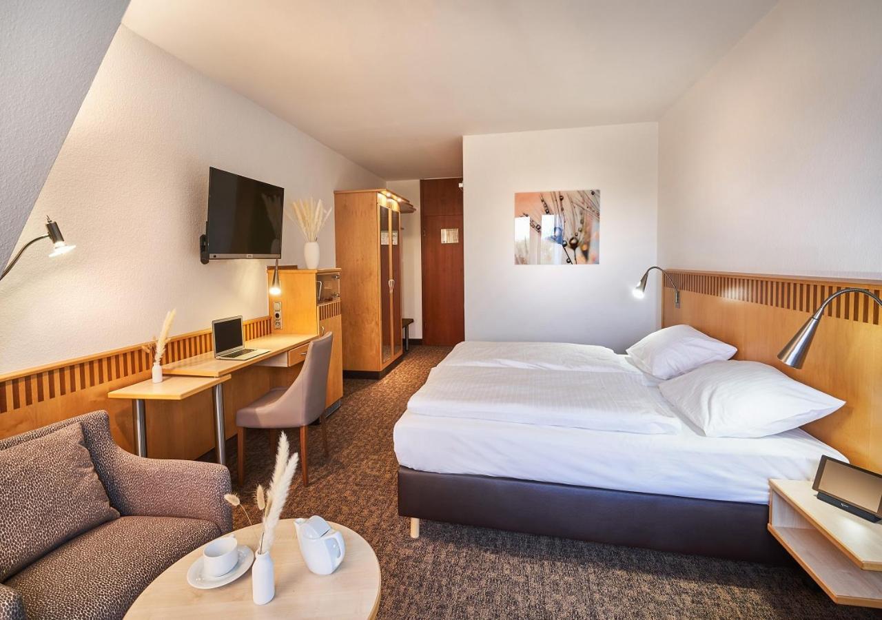 Parkhotel 뉨브레히트 외부 사진