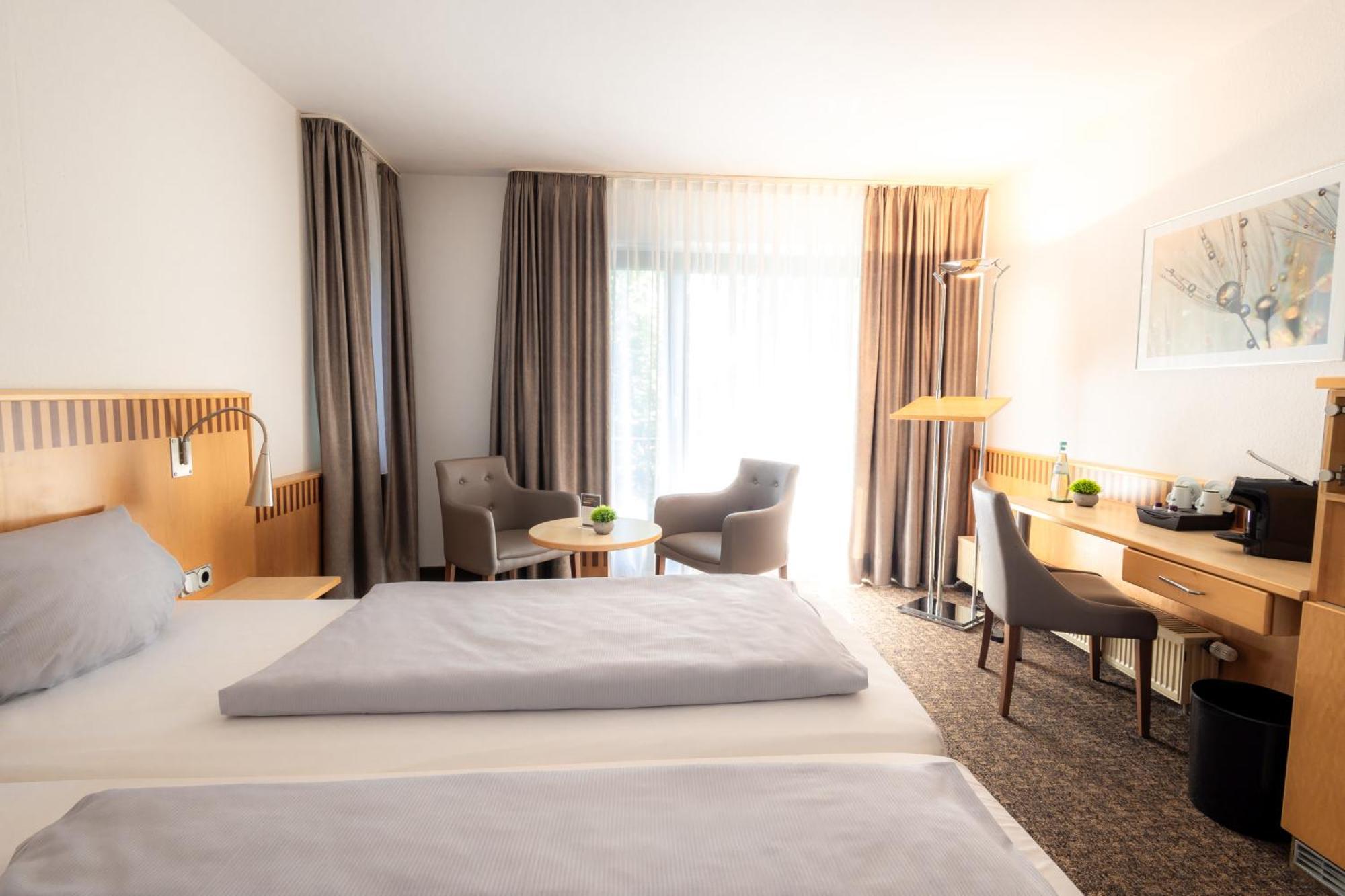 Parkhotel 뉨브레히트 외부 사진