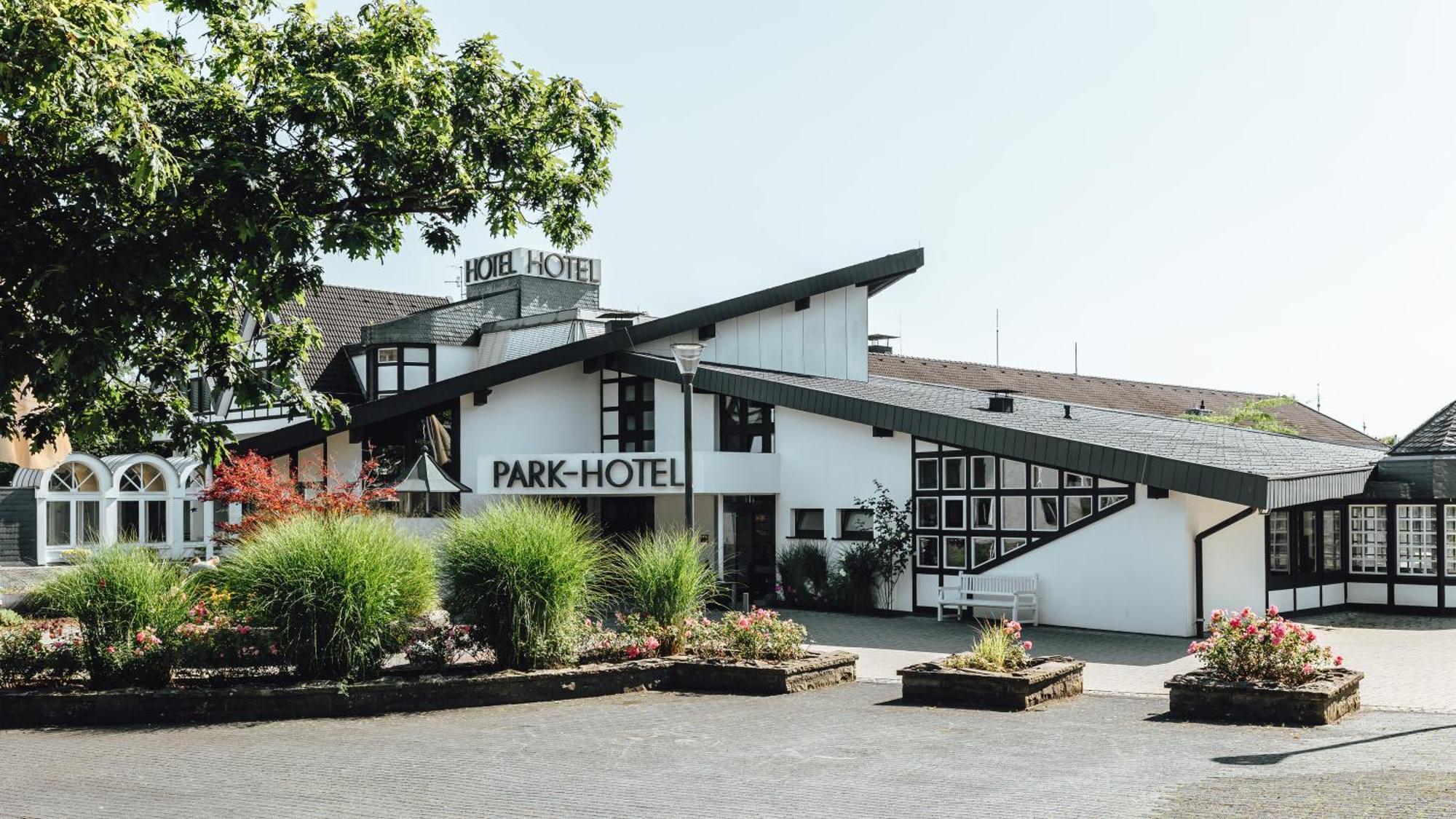Parkhotel 뉨브레히트 외부 사진