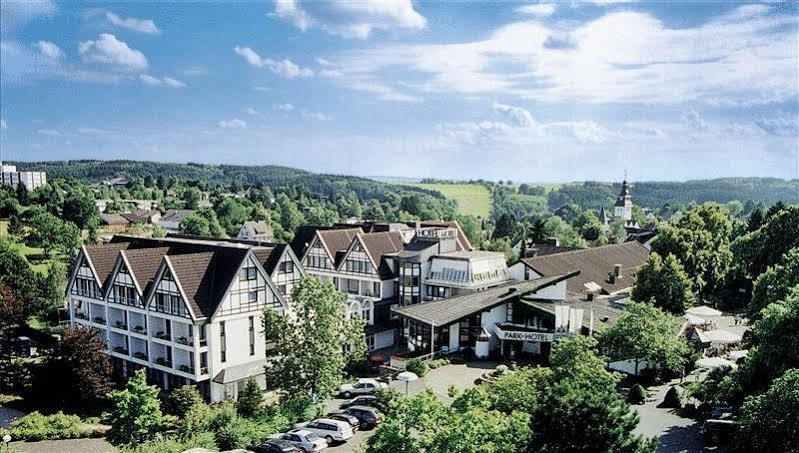 Parkhotel 뉨브레히트 외부 사진