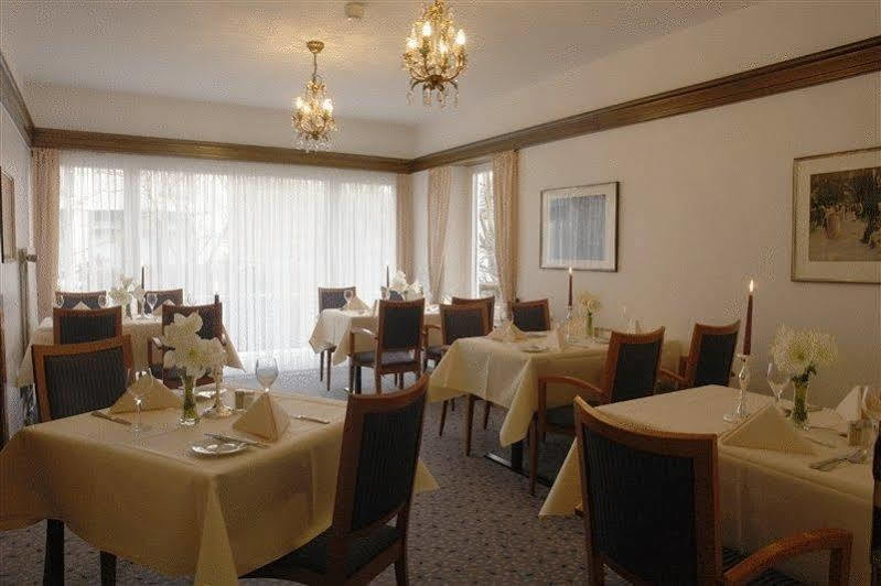 Parkhotel 뉨브레히트 외부 사진