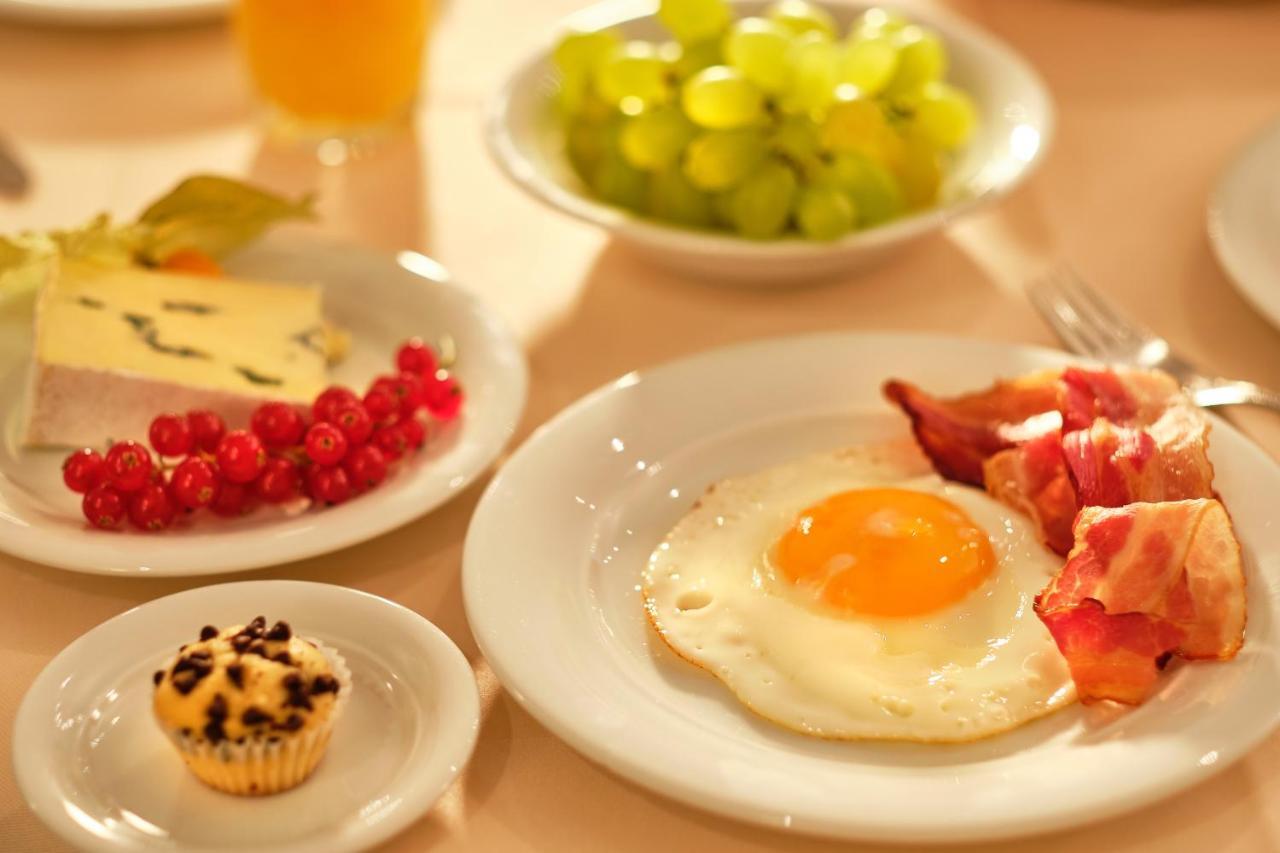 Parkhotel 뉨브레히트 외부 사진